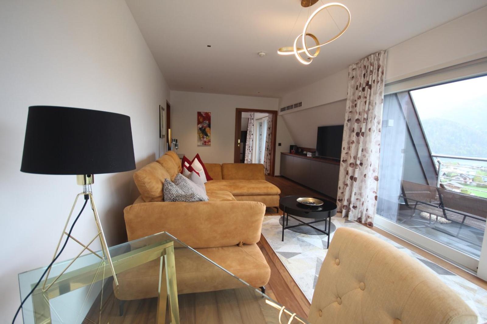 Hotel Hollweger ซังคท์กิลเกอ ภายนอก รูปภาพ