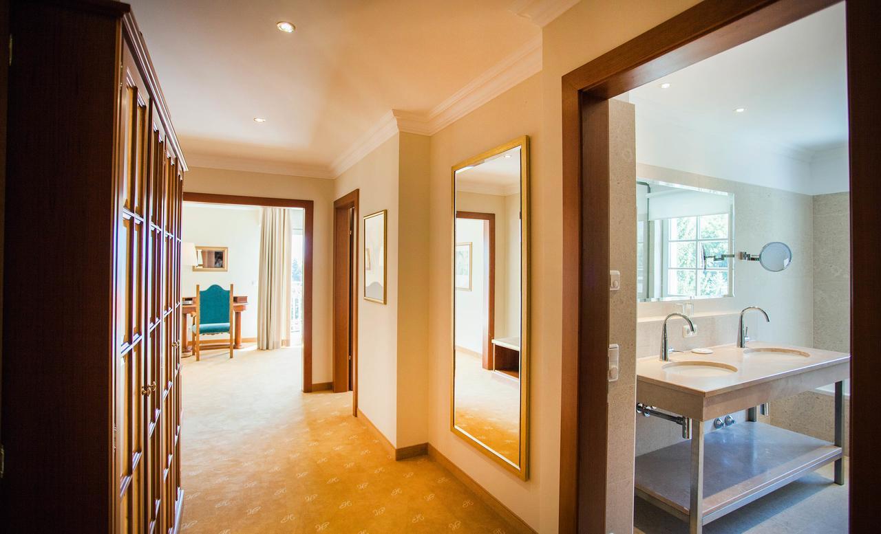 Hotel Hollweger ซังคท์กิลเกอ ภายนอก รูปภาพ
